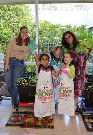 Food Pantry Ribbon Cutting Celebration in Seminole County